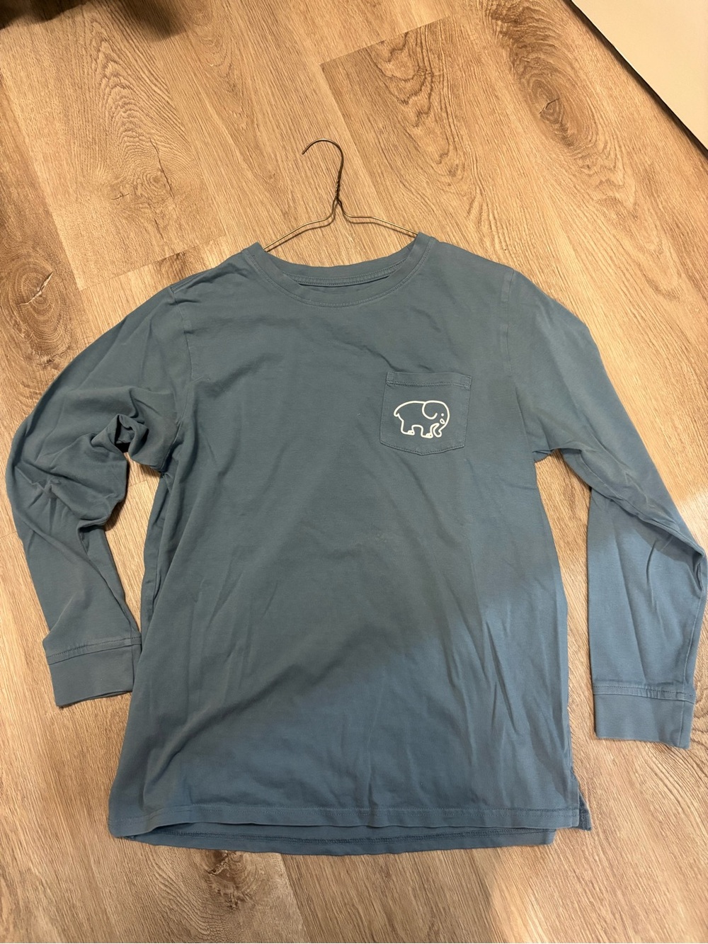 Long-Sleeve Ivory Ella Pocket Tee with Elephant Graphic - Blue